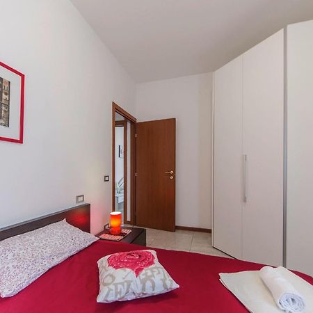 Residenza Leon D'Oro Apartment Венеция Екстериор снимка